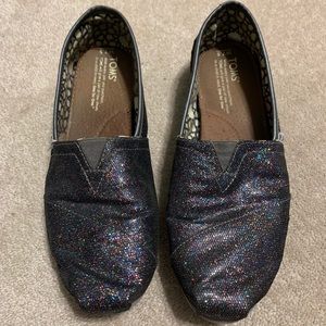 Toms shoes size 7.5